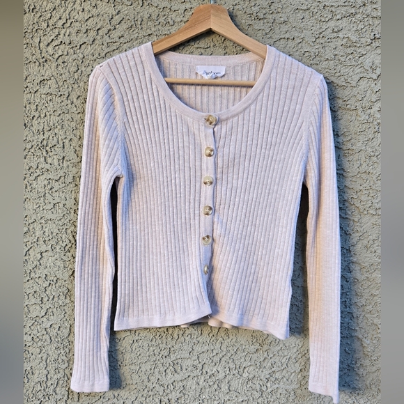 Heartloom Sweaters - Heartloom Oatmeal Ribbed Button Down Cardigan